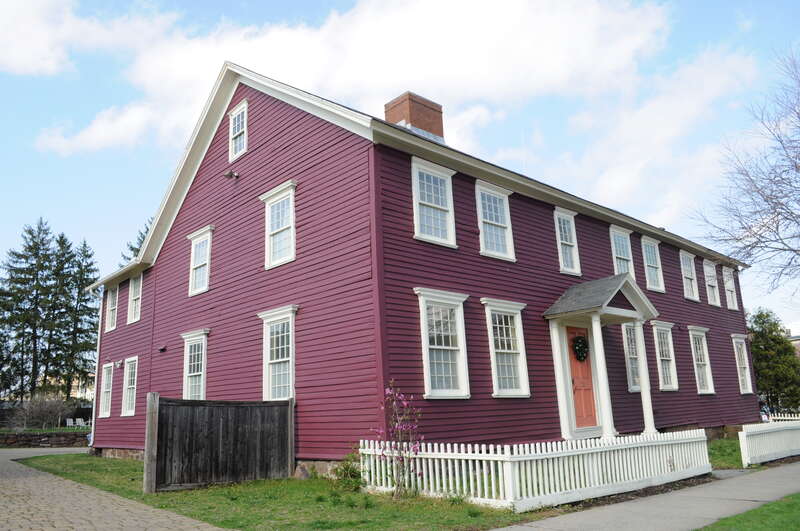 House, 108–100 Washington Street (Connecticut Route 66), Middletown, Connecticut, USA, known as the Jeremiah Wetmore House or Starr-Weeks House, built 1752-56, west addition, 1756-87. A contributing property of the Washington Street Historical