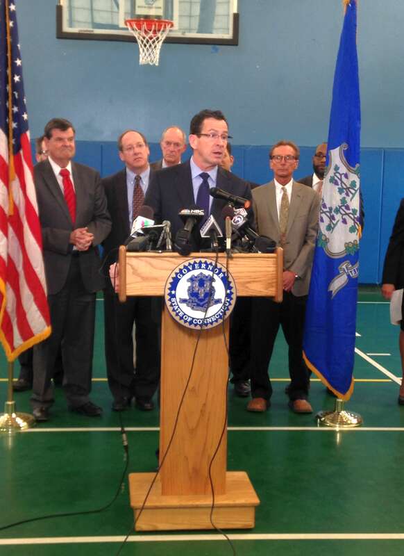 Wednesday, March 12, 2014 -- Governor Dannel P. Malloy held a news conference at the Boys &amp; Girls Club in Hartford to announce the introduction of legislation to ban the sale of electronic cigarettes to minors and strengthen Connecticut’s