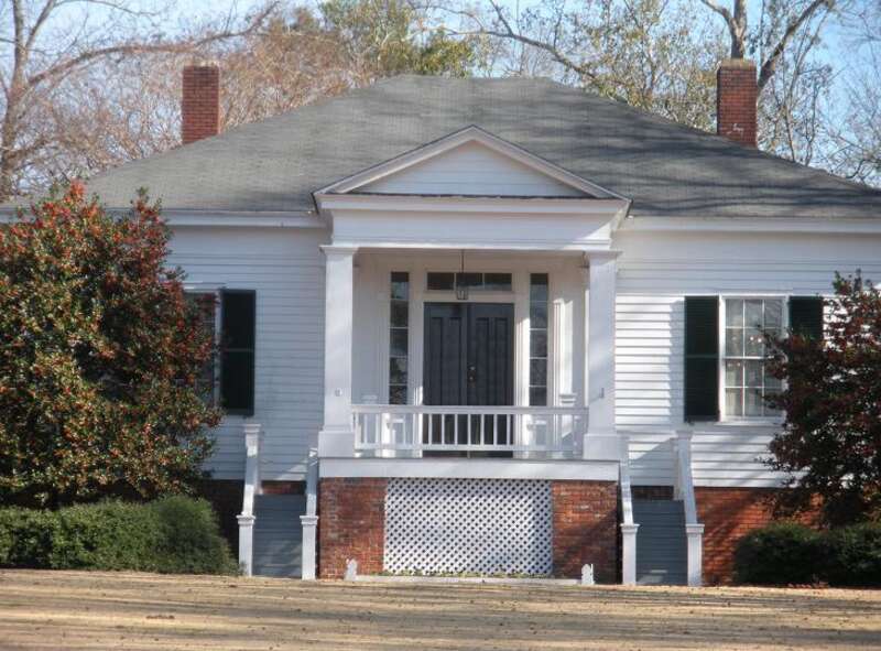 The Scott-Yarbrough House a.k.a. "Pebble Hill" in Auburn, Alabama.