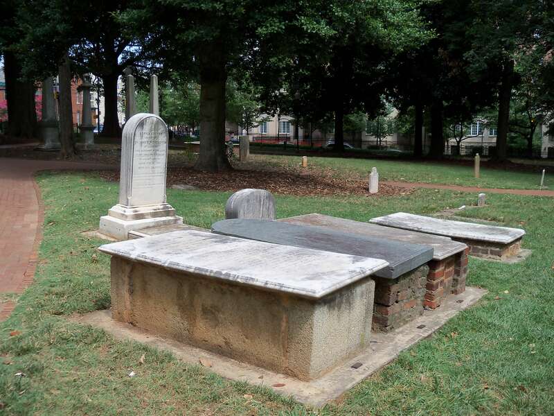 Settlers' Cemetery 3