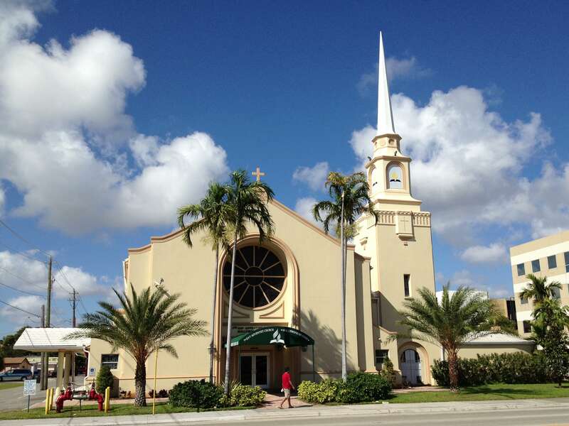 Hollywood Spanish Seventh-day Adventist Church