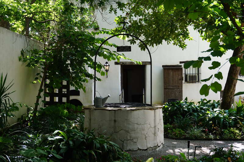The wishing well in the garden of the Spanish Governor's Palace in San Antonio, Texas (United States).