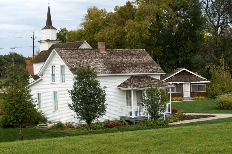 The Berdahl-Rolvaag House was named for the Berdahl family who built it in 1883 and for author Ole Rolvaag (1876–1931), a Norwegian immigrant, whose novels "Giants in the Earth," "Peder Victorious," and "Their Fathers' God" tell the stories of