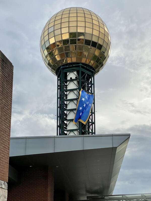 Erected in 1982 for the Knoxville International Energy Exposition, this modern observation tower was designed by Community Tectonics under lead architect Hubert Bebb, and structural engineering firm Stanley D. Lindsey and Associates, Ltd.  The tower