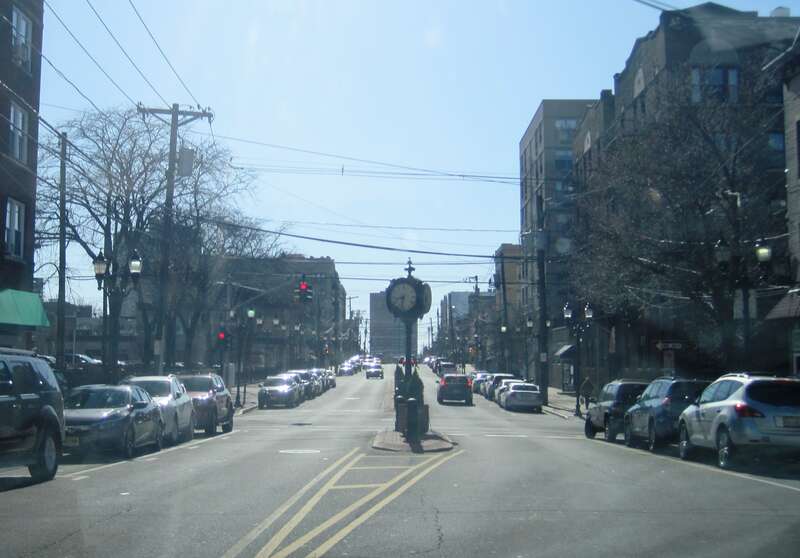 Photo of the street clock at the entrance to West New York, New Jersey along Park Avenue from Guttenberg. Photo taken along Park Avenue looking southwest between 68th Street and 67th Street.