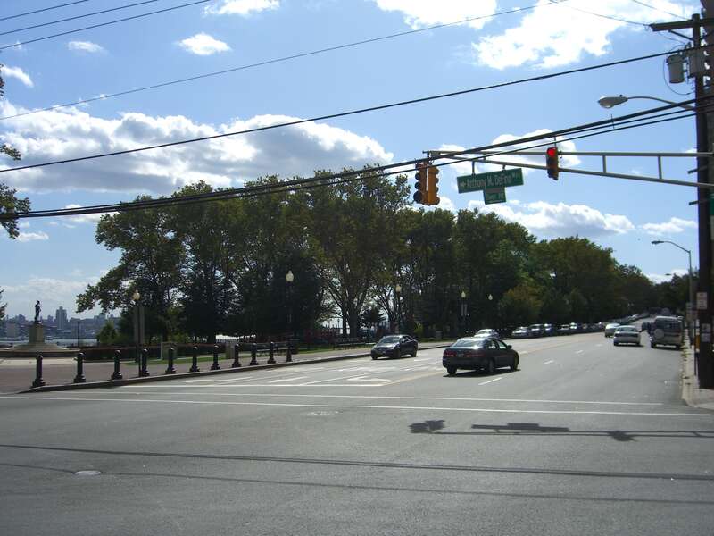 Boulevard East at 60th Street in West New York, New Jersey. In the background at left is the skyline of Manhattan's Upper West Side.