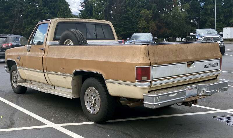 1987 Chevrolet Silverado photographed in Lacey, Washington.