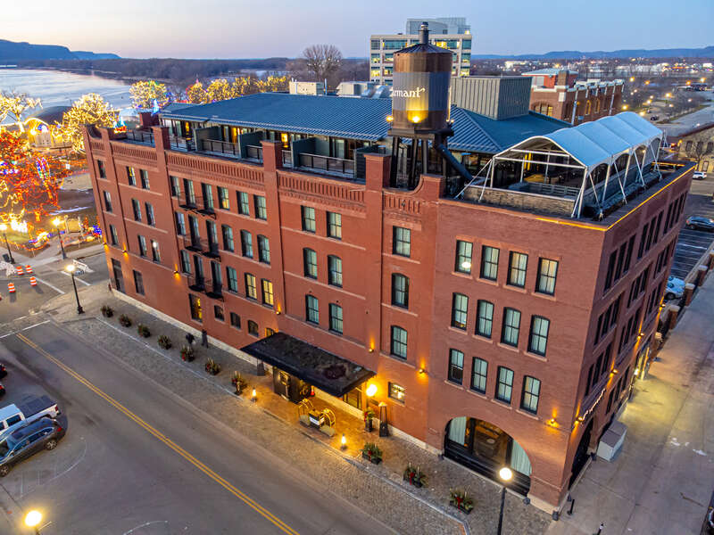 Charmant Hotel and Restaurant in La Crosse, Wisconsin