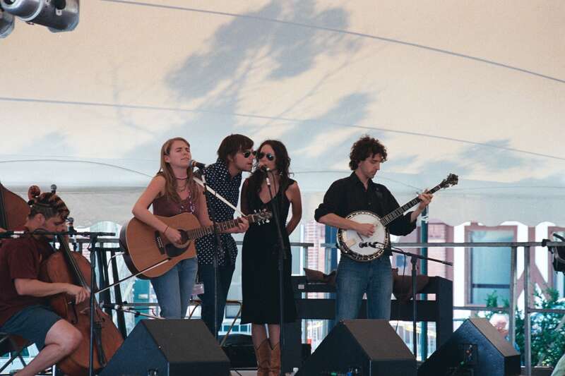 Sarah Lee Guthrie &amp; Johnny Irion onstage