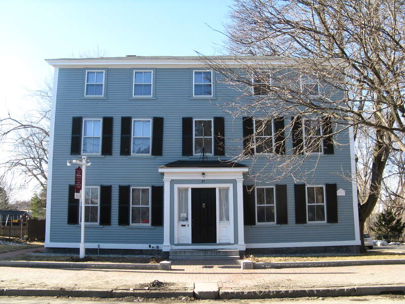 General Gideon Foster House, Peabody Massachusetts





This is an image of a place or building that is listed on the National Register of Historic Places in the United States of America. Its reference number is 76000287.

