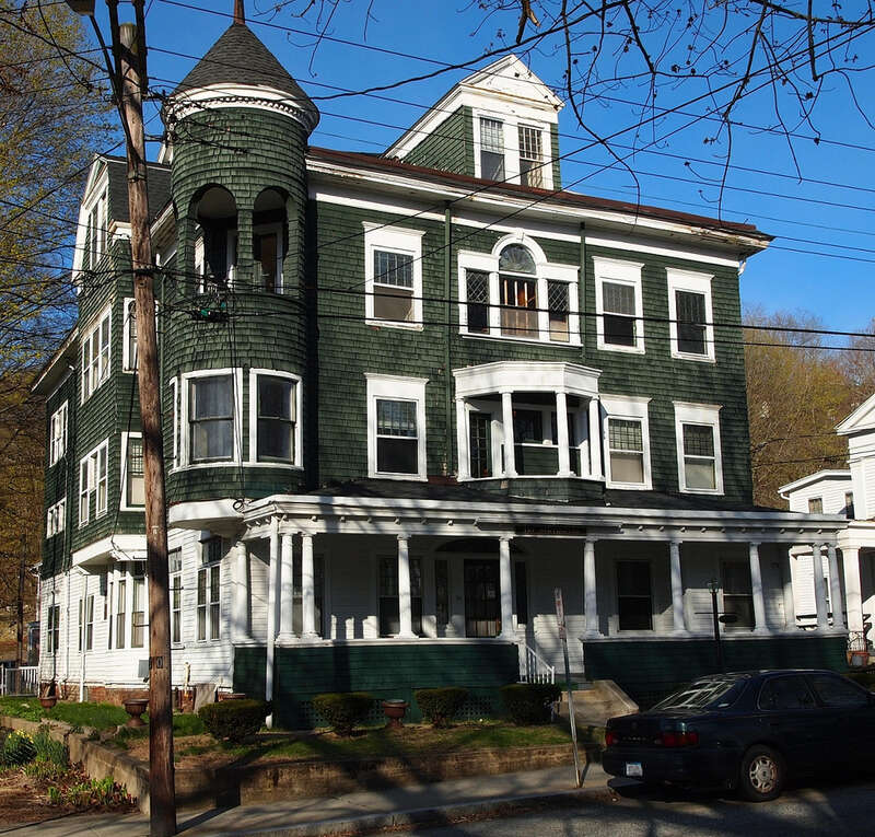 Connecticut - New London County - Norwich
National Register of Historic Places #70000718 NRIS
2011 April 22, view W
edit: tilt, crop, resize

Private residence