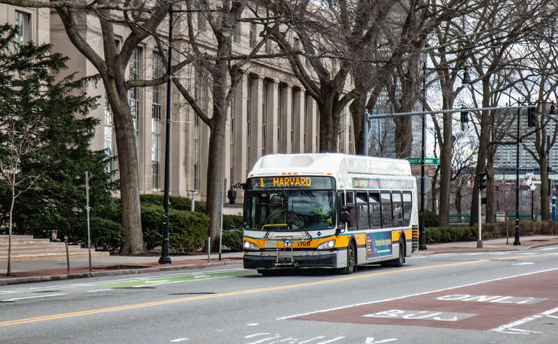 MBTA Route 1 | NFI XN40 | 77 Massachusetts Ave