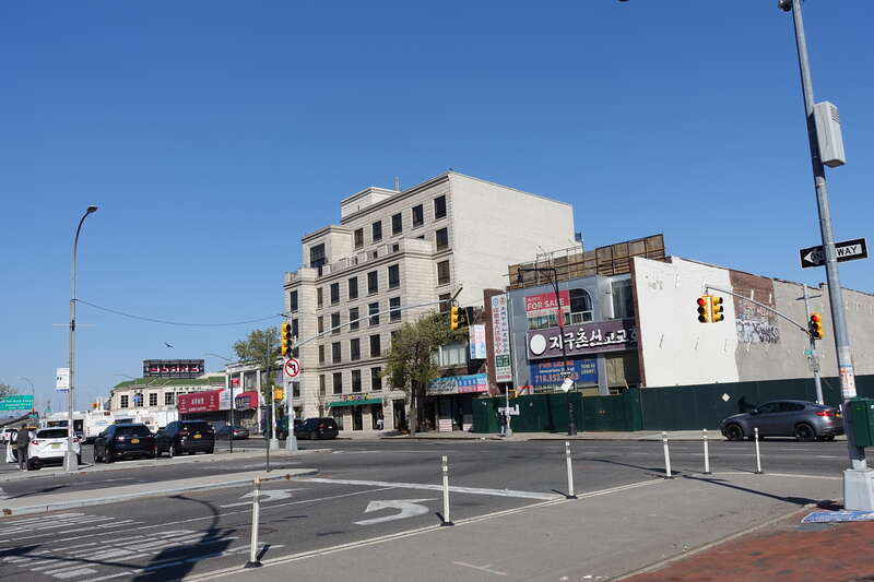 Looking at 135-17 Northern Boulevard, at the north end of Main Street and Northern Boulevard in Downtown Flushing, Queens.