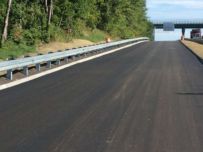 I-93 Southbound Off-Ramp final course of pavement