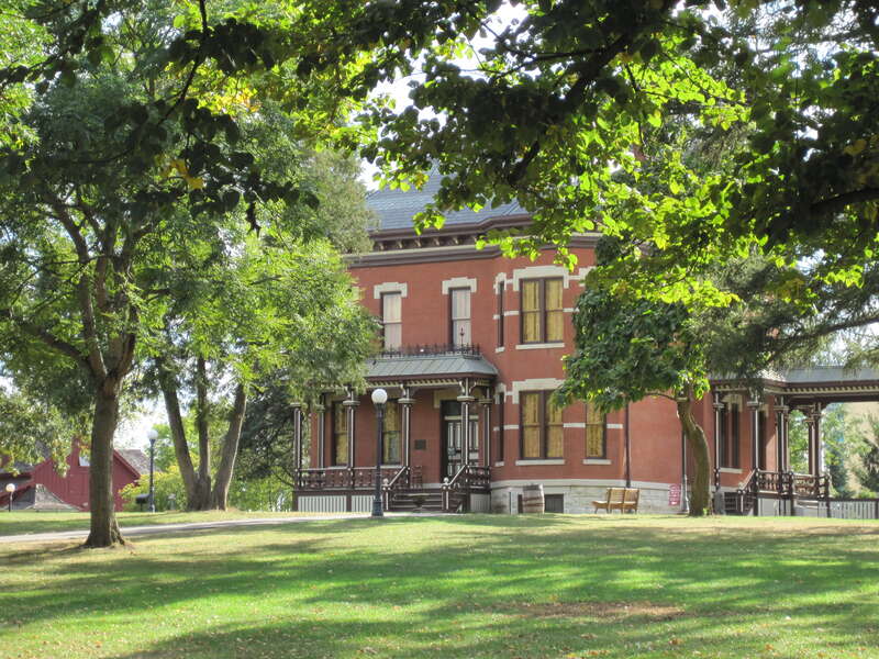 Martin-Mitchell Mansion (Pine Craig) in Naperville (1883). George Martin, Jr. founded the Naperville Tile and Brick Works, which sold over a million tiles.
