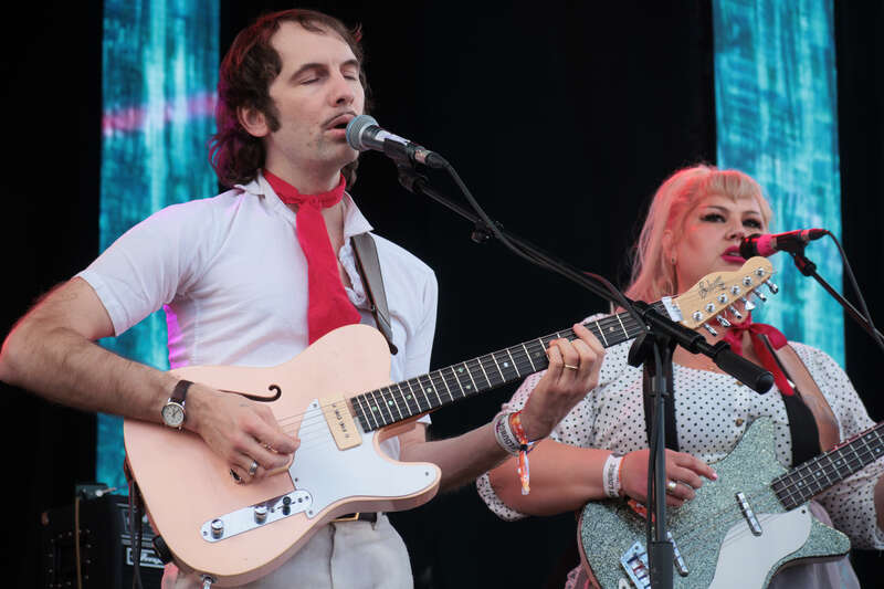 Shannon and the Clams