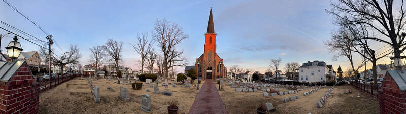 St. Peter's Church &amp; Cemetery (Perth Amboy)