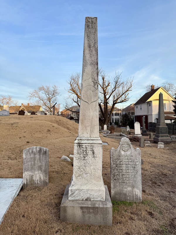 St. Peter's Church &amp; Cemetery (Perth Amboy)