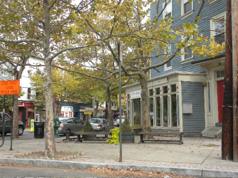 Upper State Street Historic District, New Haven.