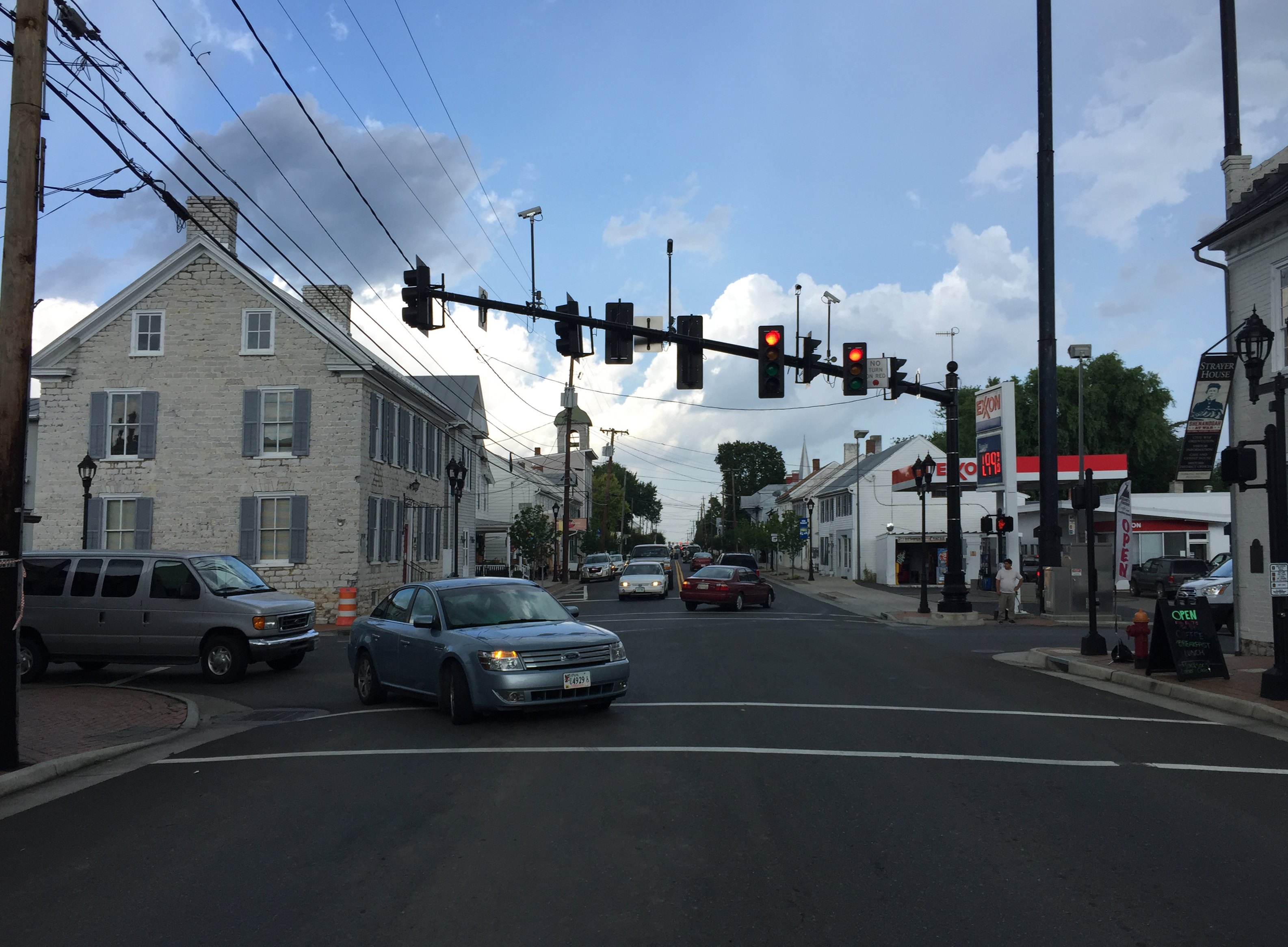 View north along U.S. Route 11 (Congress Street) at U.S. Route 211 (Old Cross Road) in New Market, Shenandoah County, Virginia