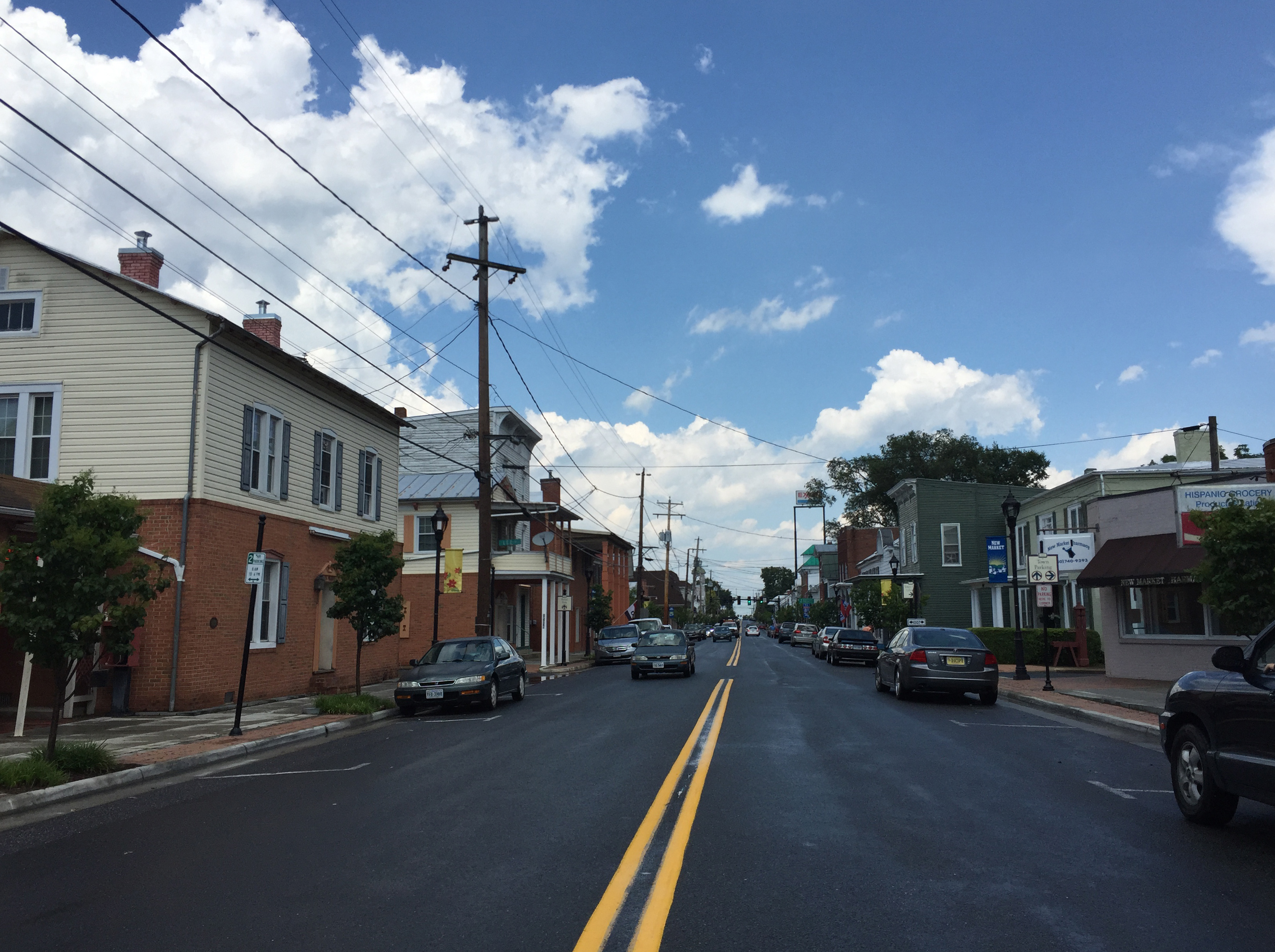 View north along U.S. Route 11 (Congress Street) at Lee Street in New Market, Shenandoah County, Virginia