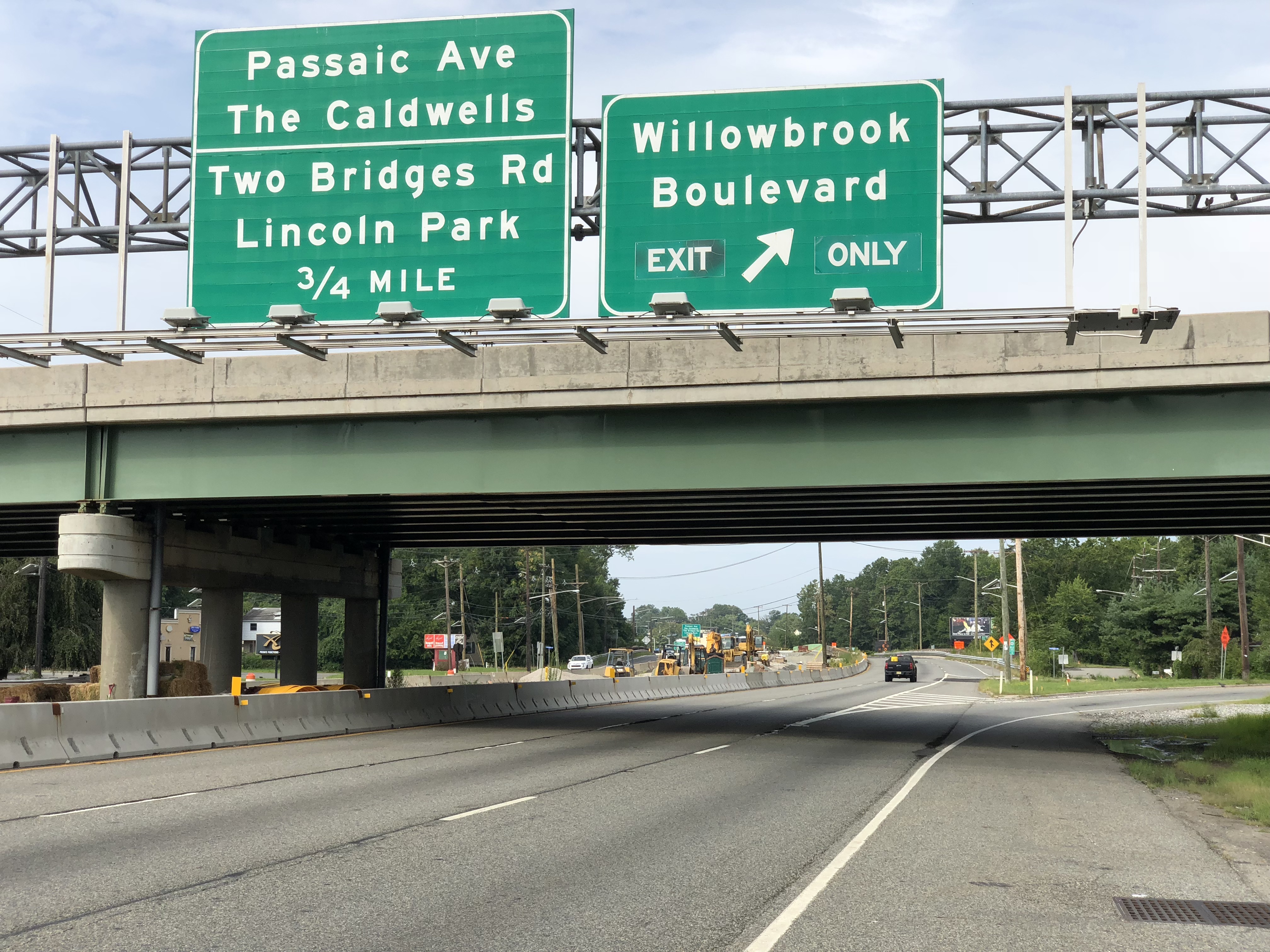 View west along U.S. Route 46 at the exit for Willowbrook Boulevard in Wayne Township, Passaic County, New Jersey