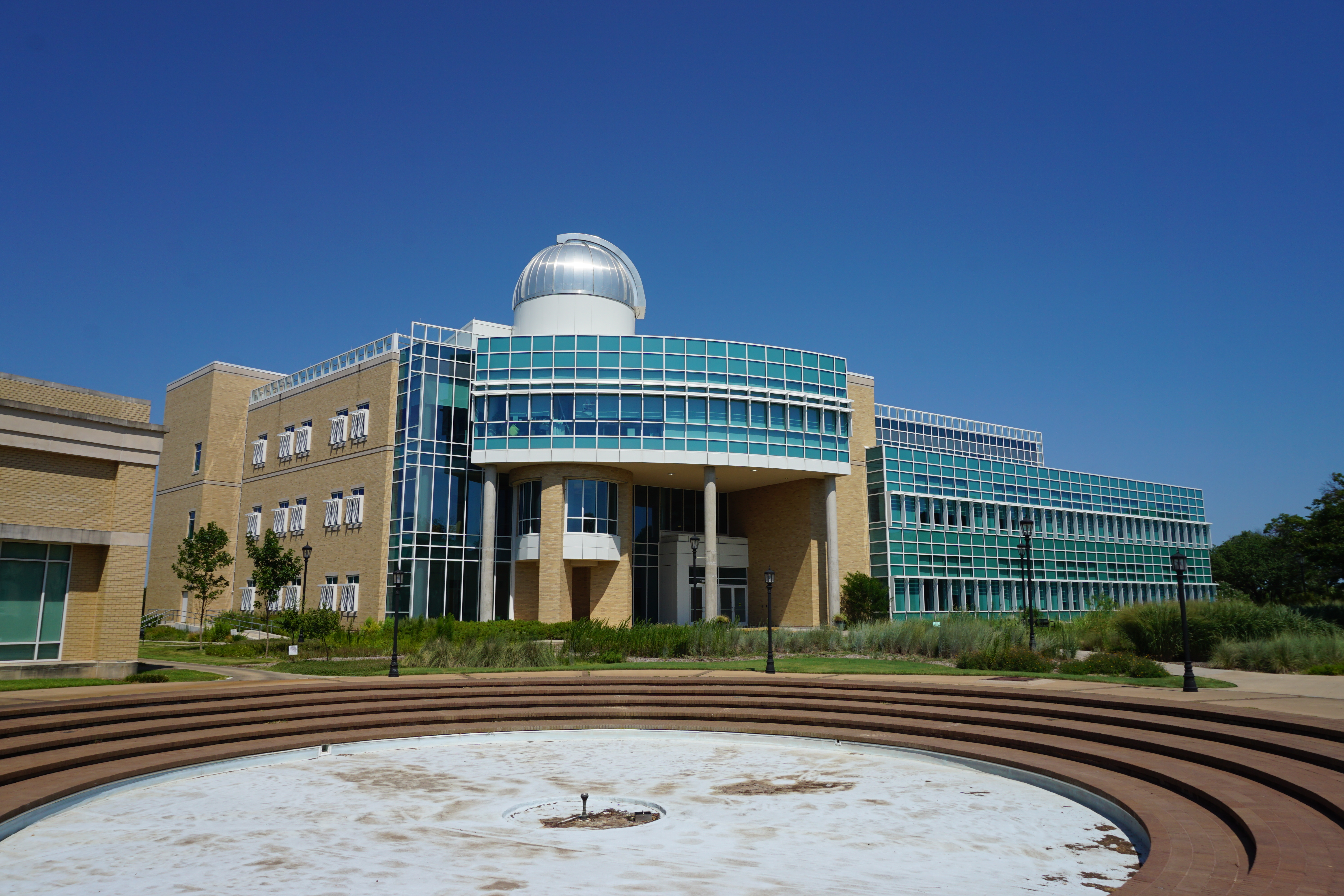 The IDEA Center on the campus of Austin College in Sherman, Texas (United States).