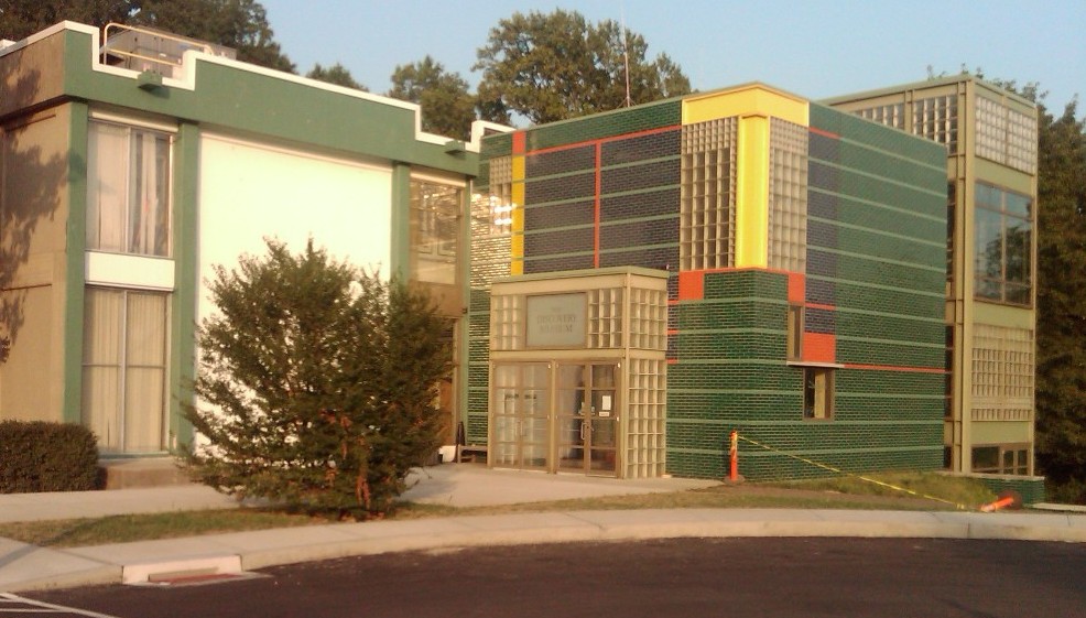 Front of Discovery Museum in Bridgeport, Connecticut USA
