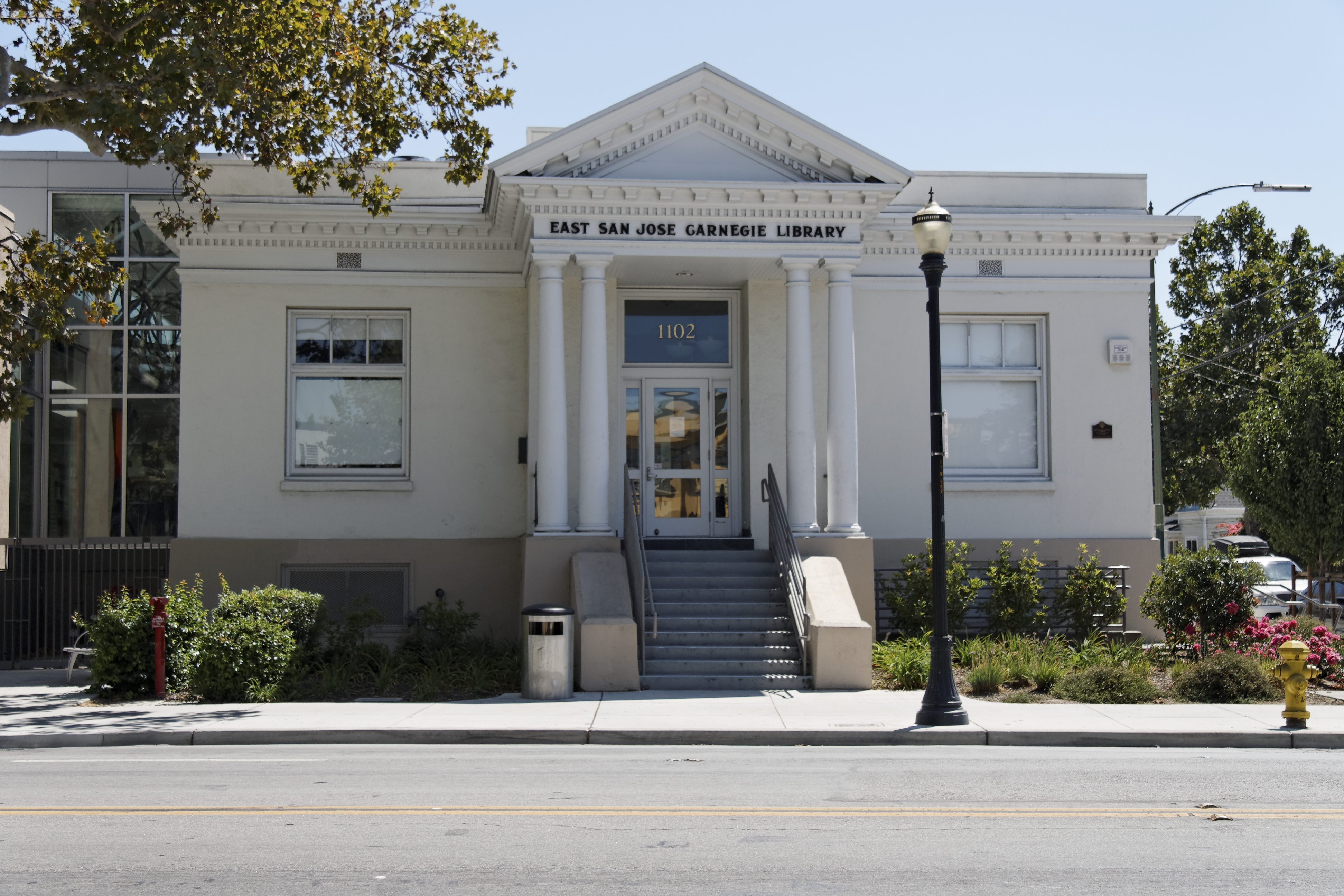 East San Jose Carnegie Library
