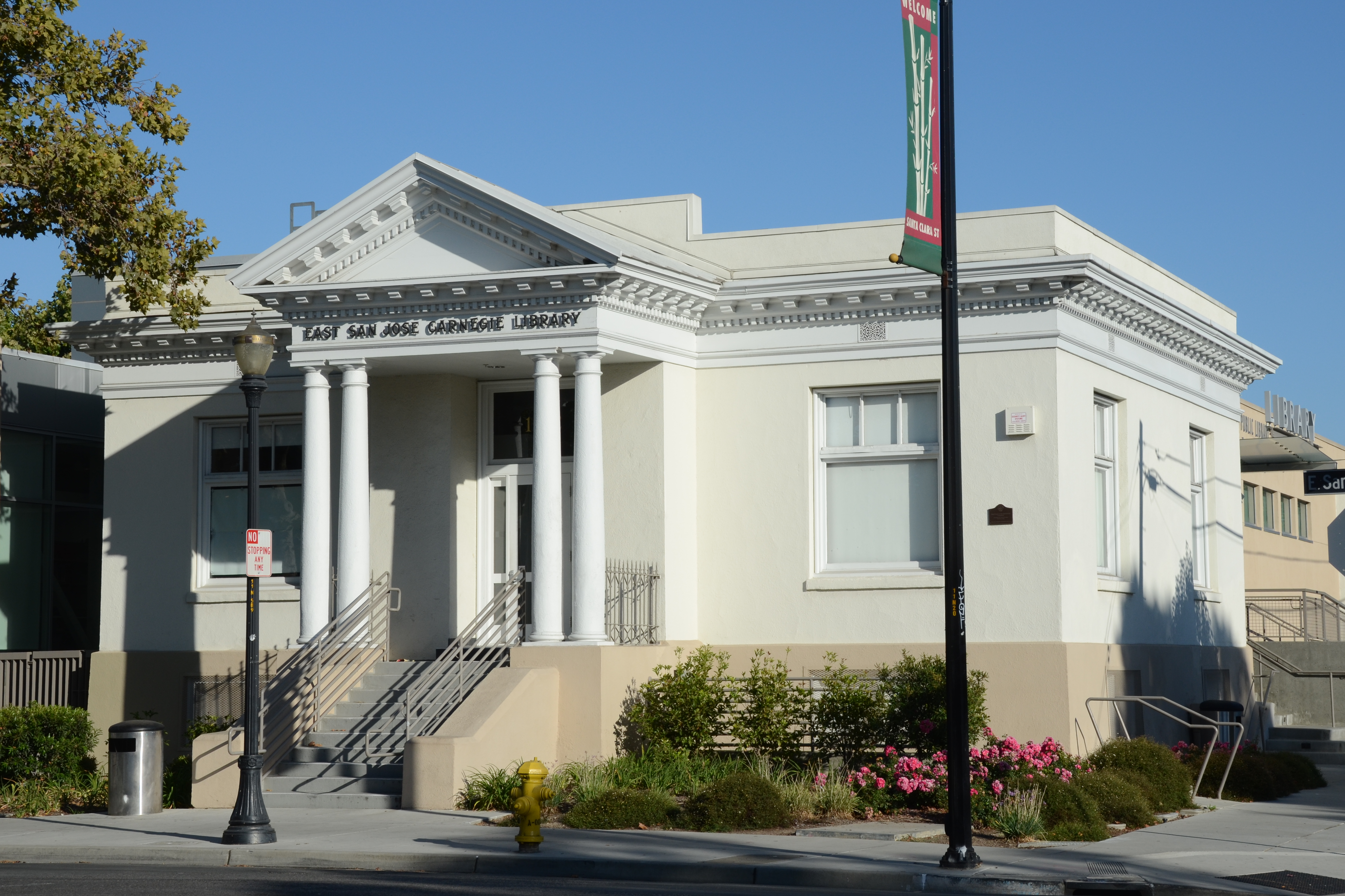 East San Jose Carnegie Library