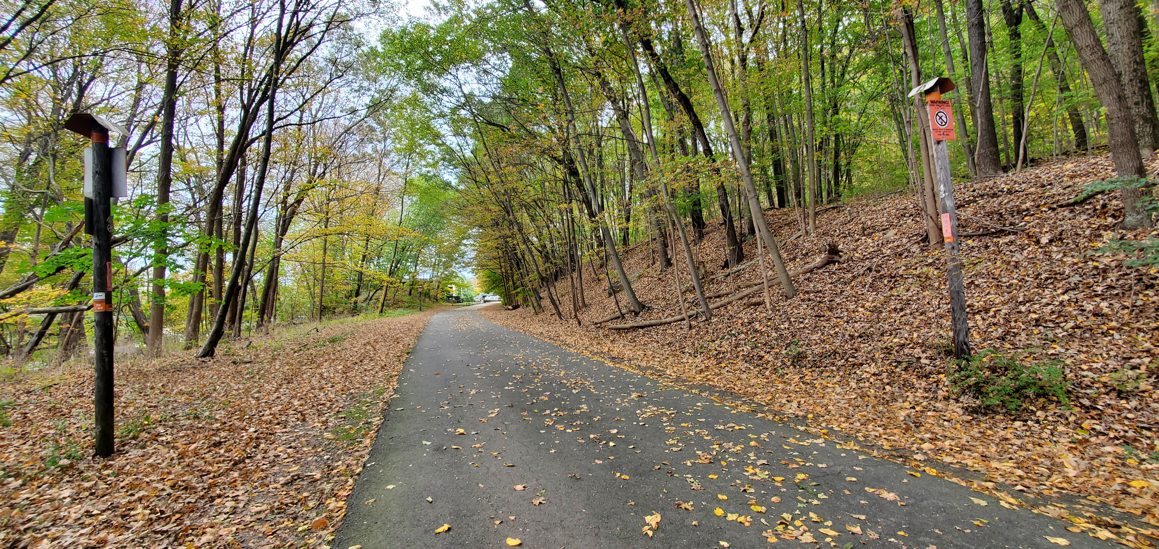 Farmington Canal Heritage Trail, Mount Carmel, Hamden, CT