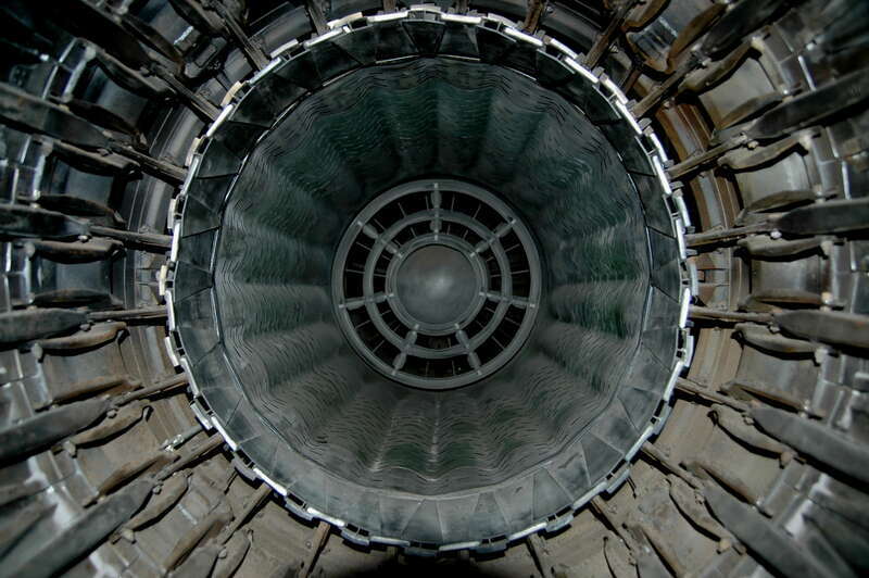 afterburner section of a General Electric J79 turbojet engine


Camera location32° 42′ 49.72″ N, 117° 10′ 30.86″ W View this and other nearby images on: OpenStreetMap 32.713811; -117.175240
