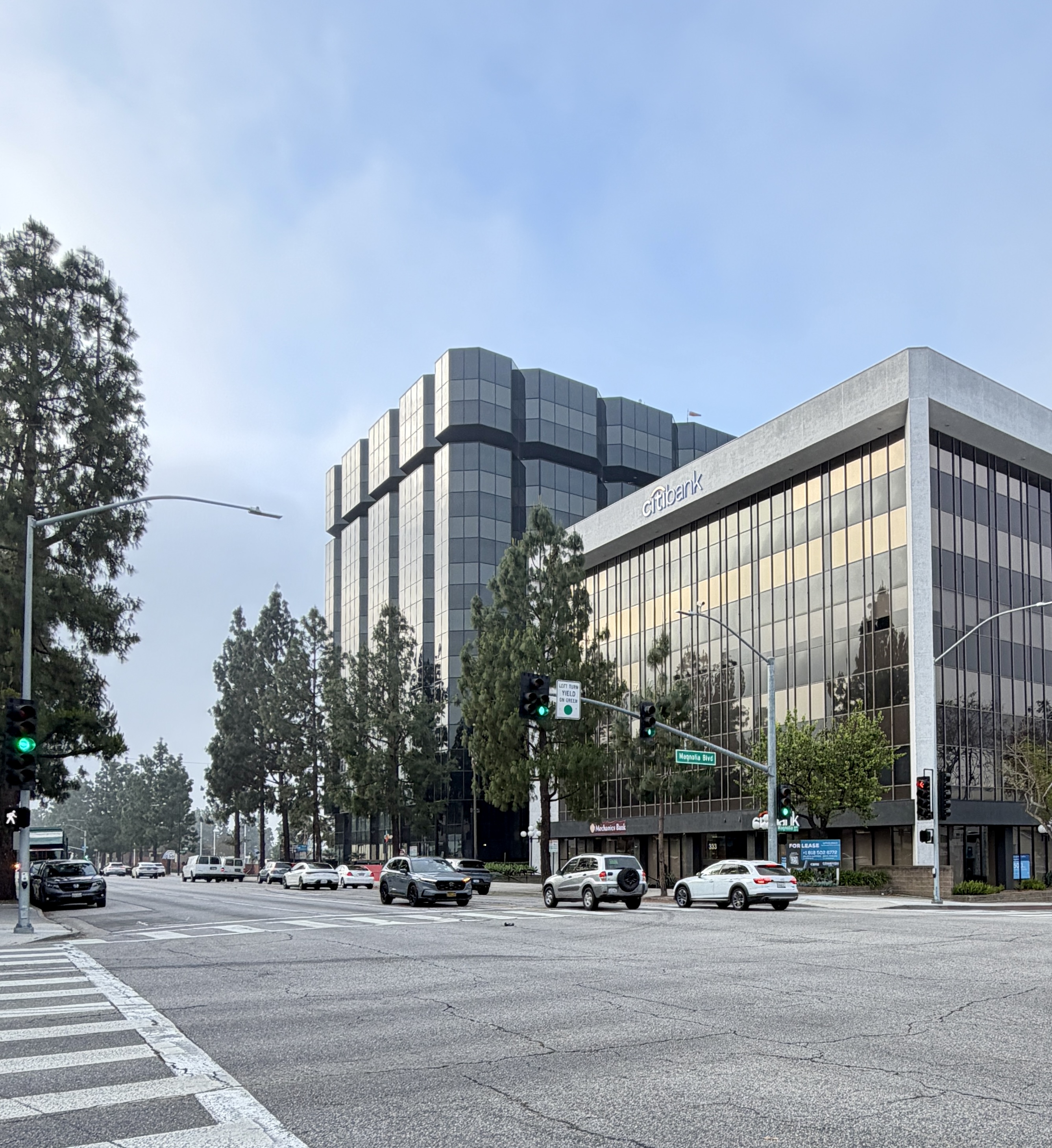 Glenoaks Boulevard in Burbank (March 2026).