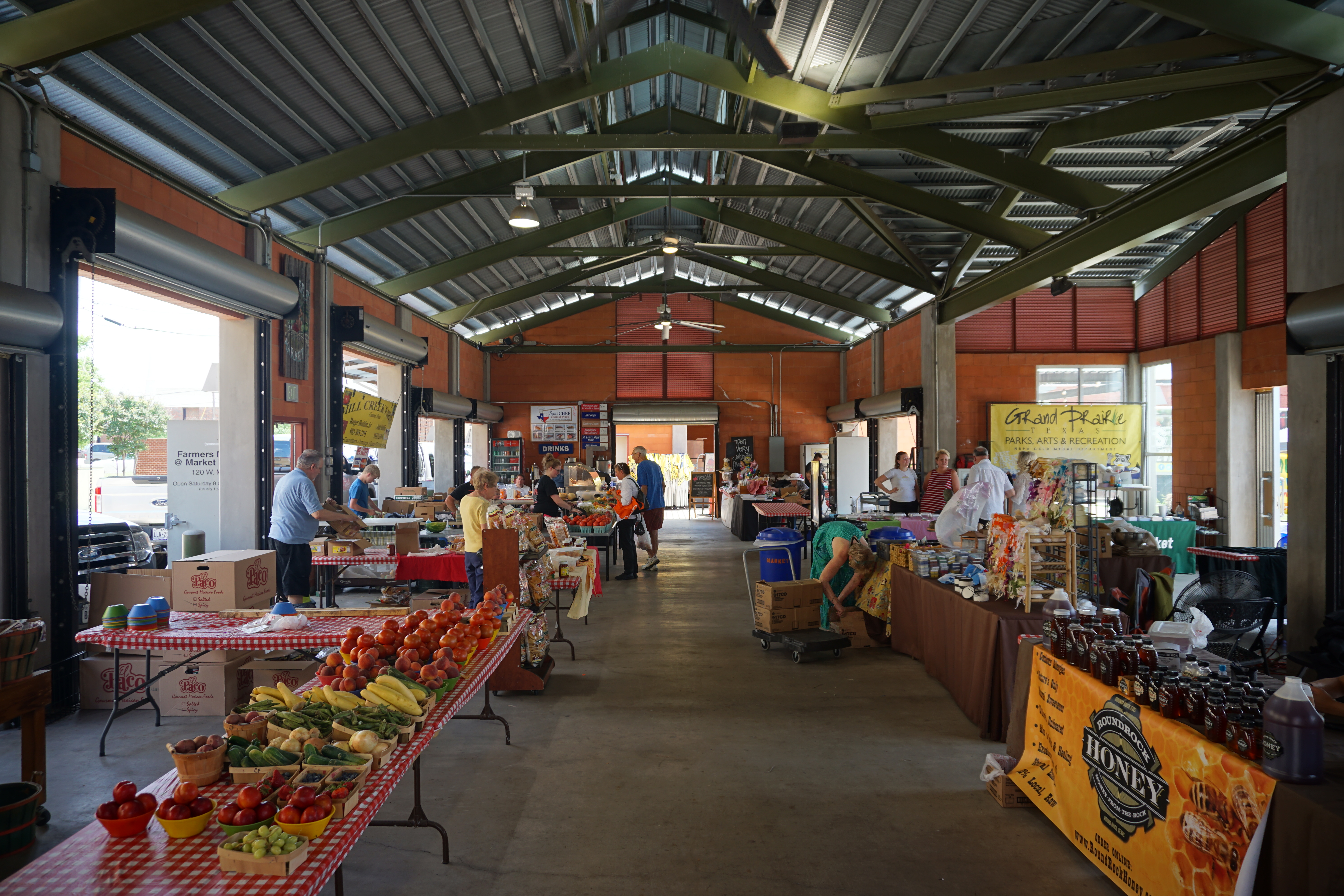 The Grand Prairie Farmers Market in Grand Prairie, Texas (United States).