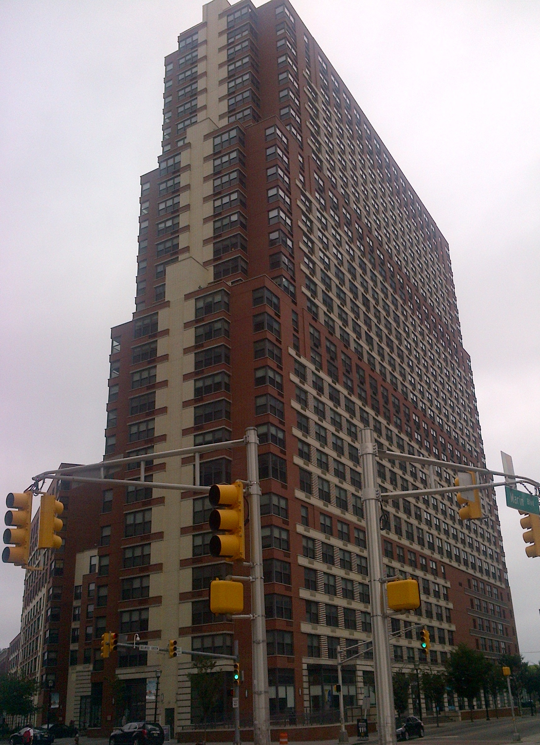 Grove Pointe - Side 2