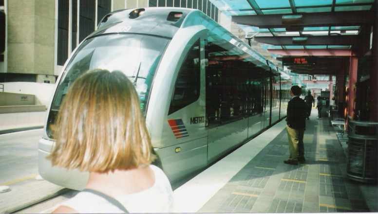 Siemens S70 tram at the Dryden/TMC station in 2004.