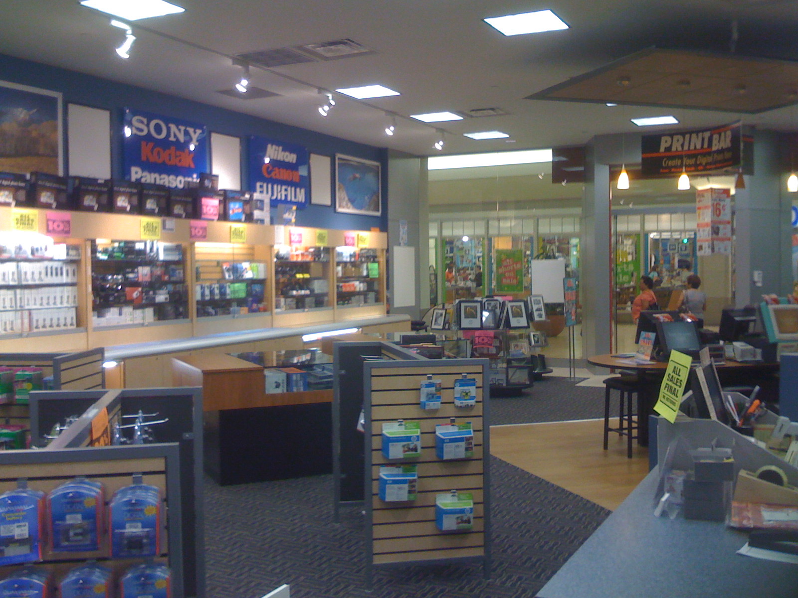 Liquidation Sales Ritz Camera store 4/5/09