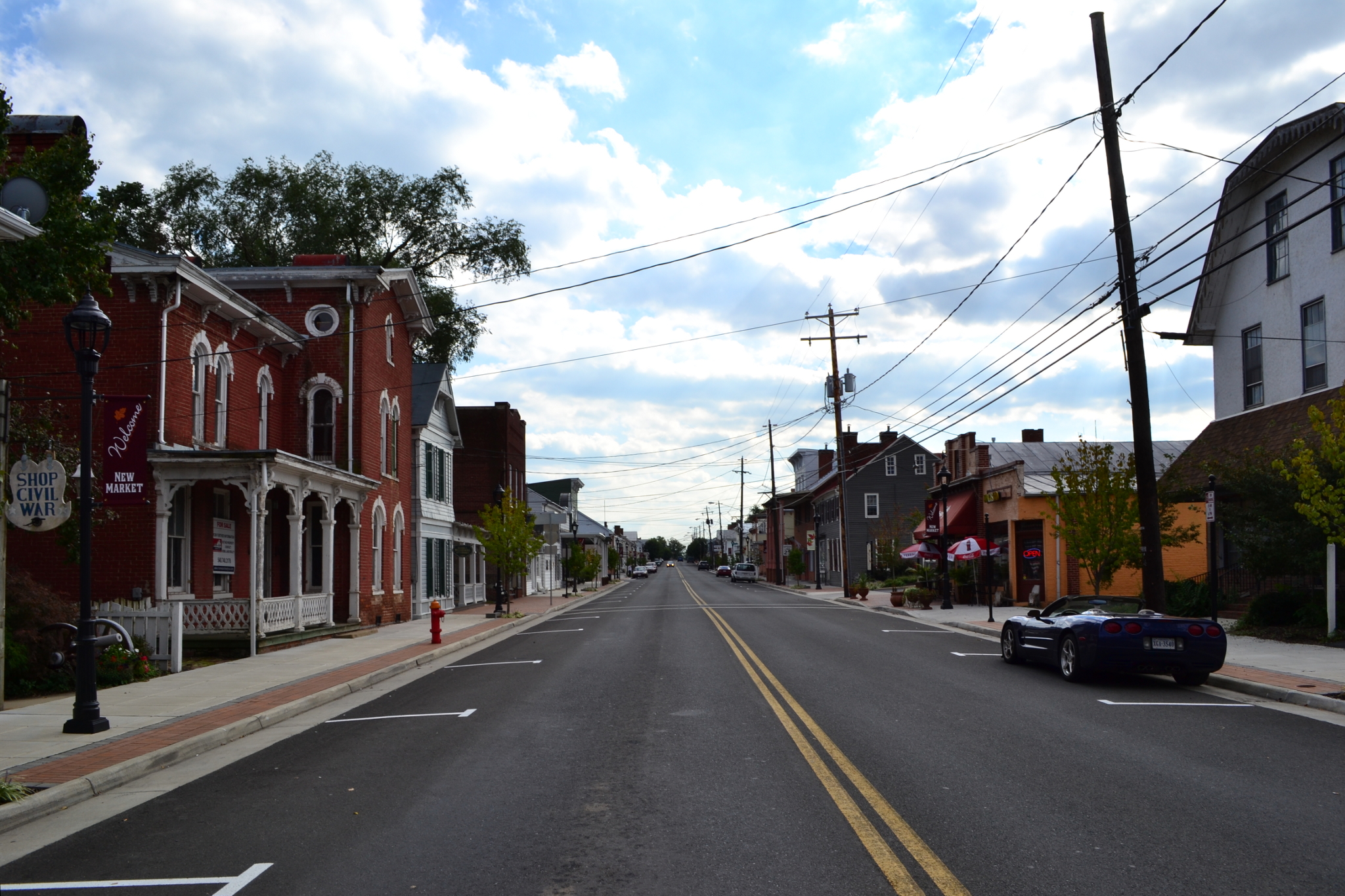 New Market Historic District, Junction of US 11 and US 211 New Market