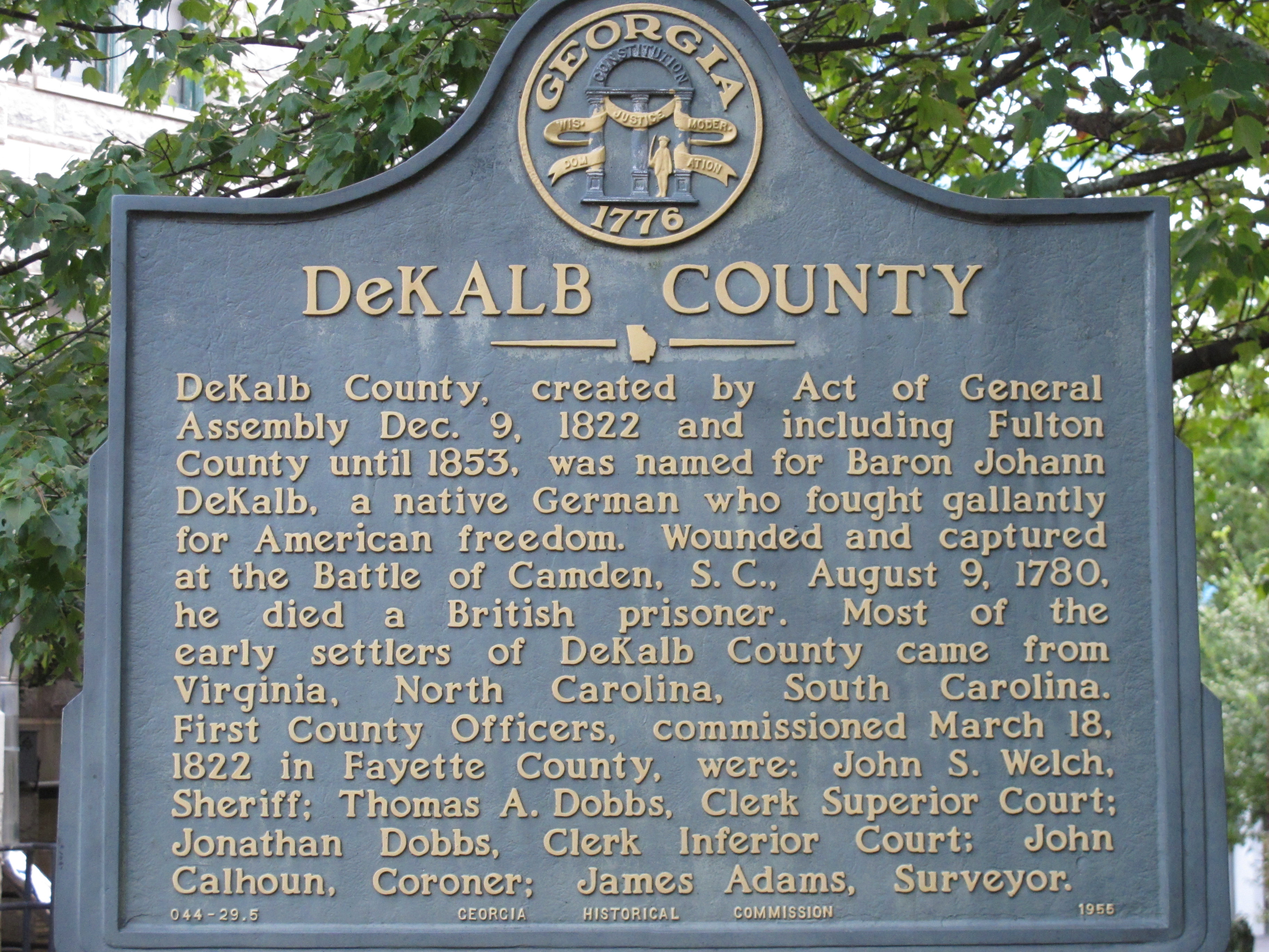 Historical marker outside Old DeKalb County Courthouse