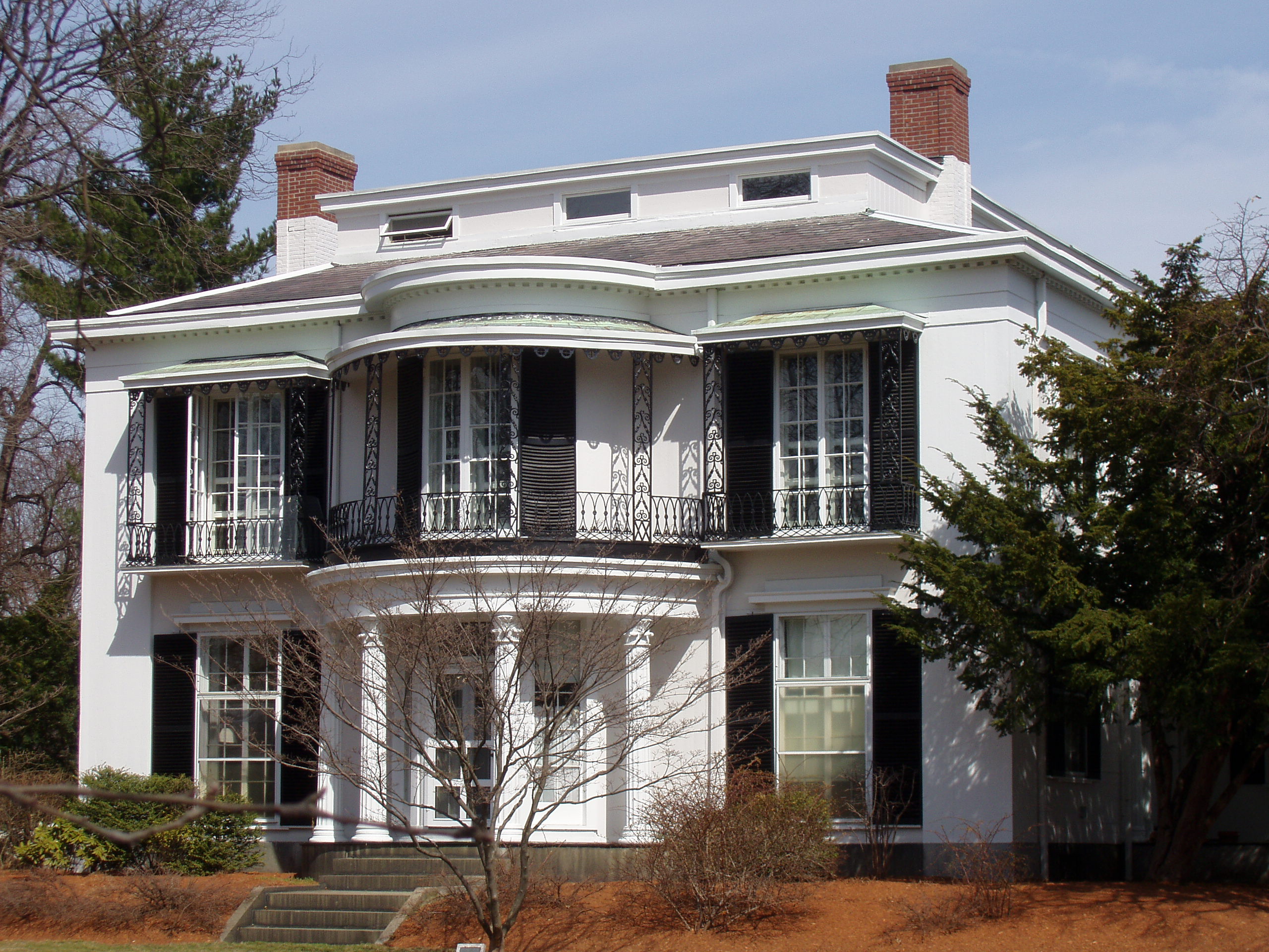 Oliver Hastings House, 101 Brattle Street, Cambridge, Massachusetts, USA. A National Historic Landmark.