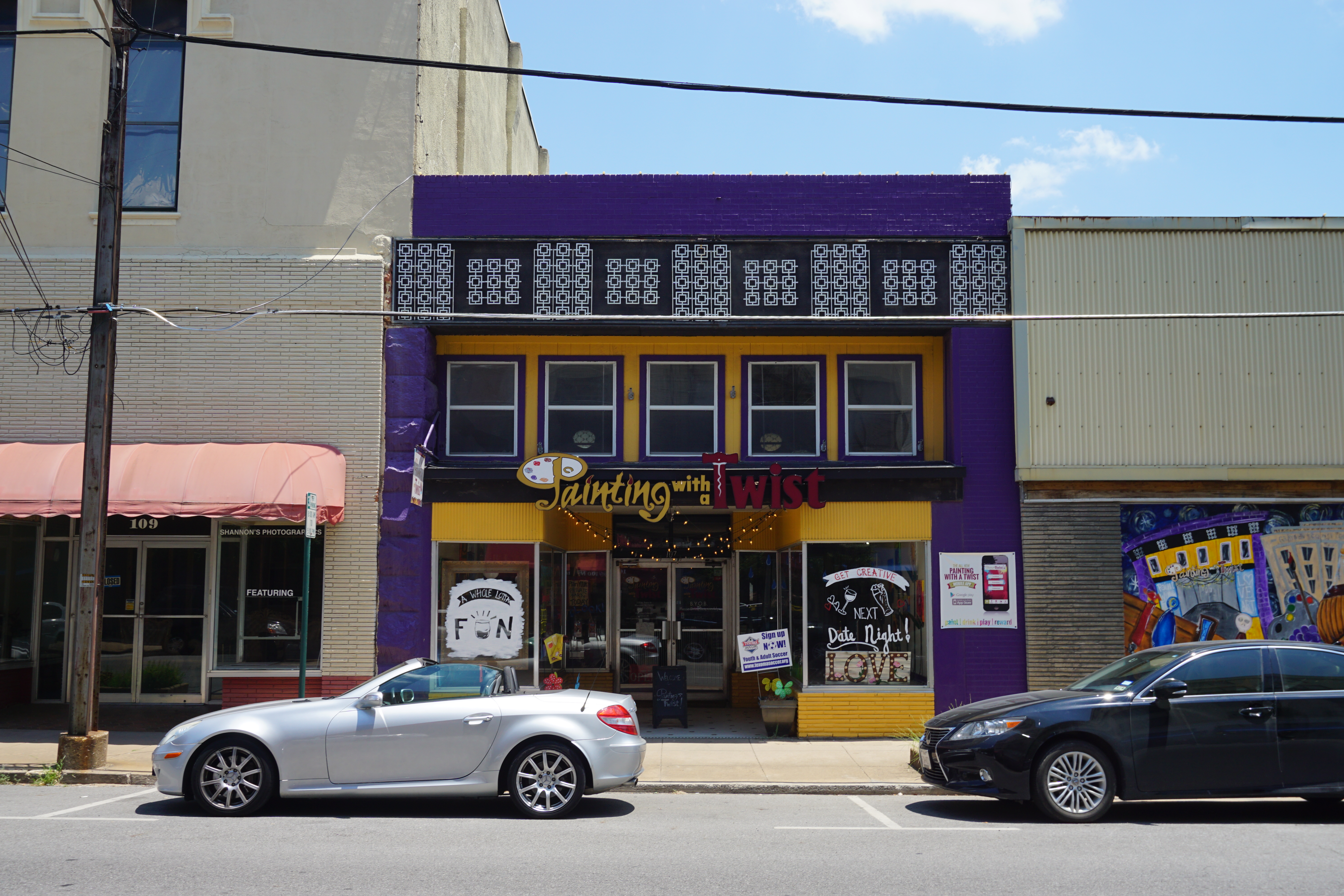 Painting with a Twist in Sherman, Texas (United States).