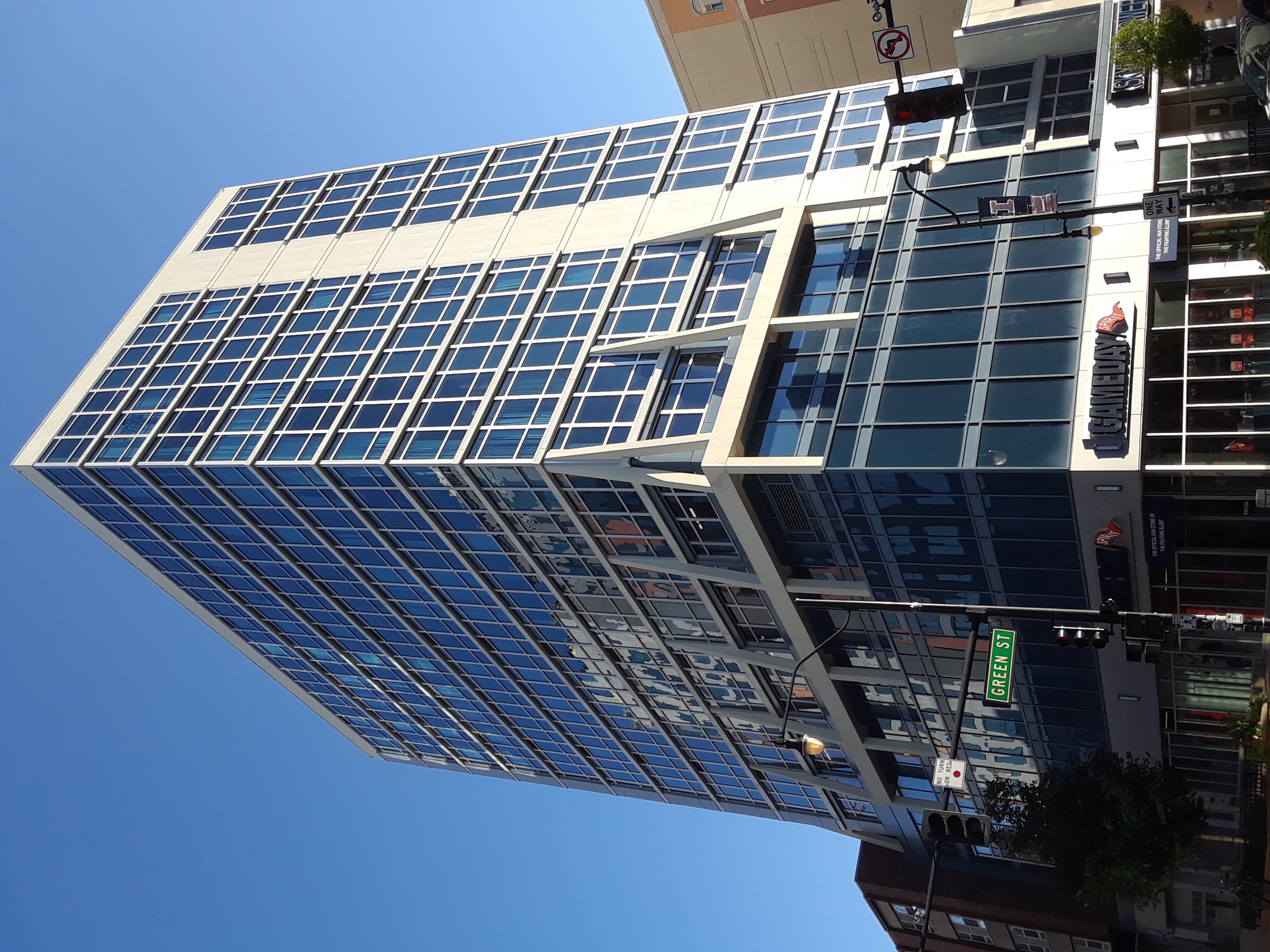 Skyline Tower