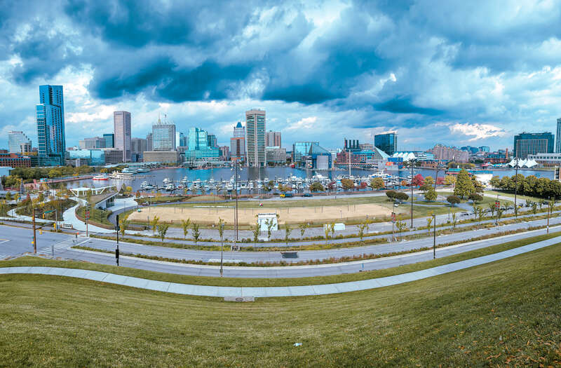 A cold front was moving into the Maryland region as I was headed to the office just after lunchtime. After grabbing lunch and a coffee nearby, I made a quick stop at Federal Hill Park, rising sharply up above Key Highway and offering panoramic views