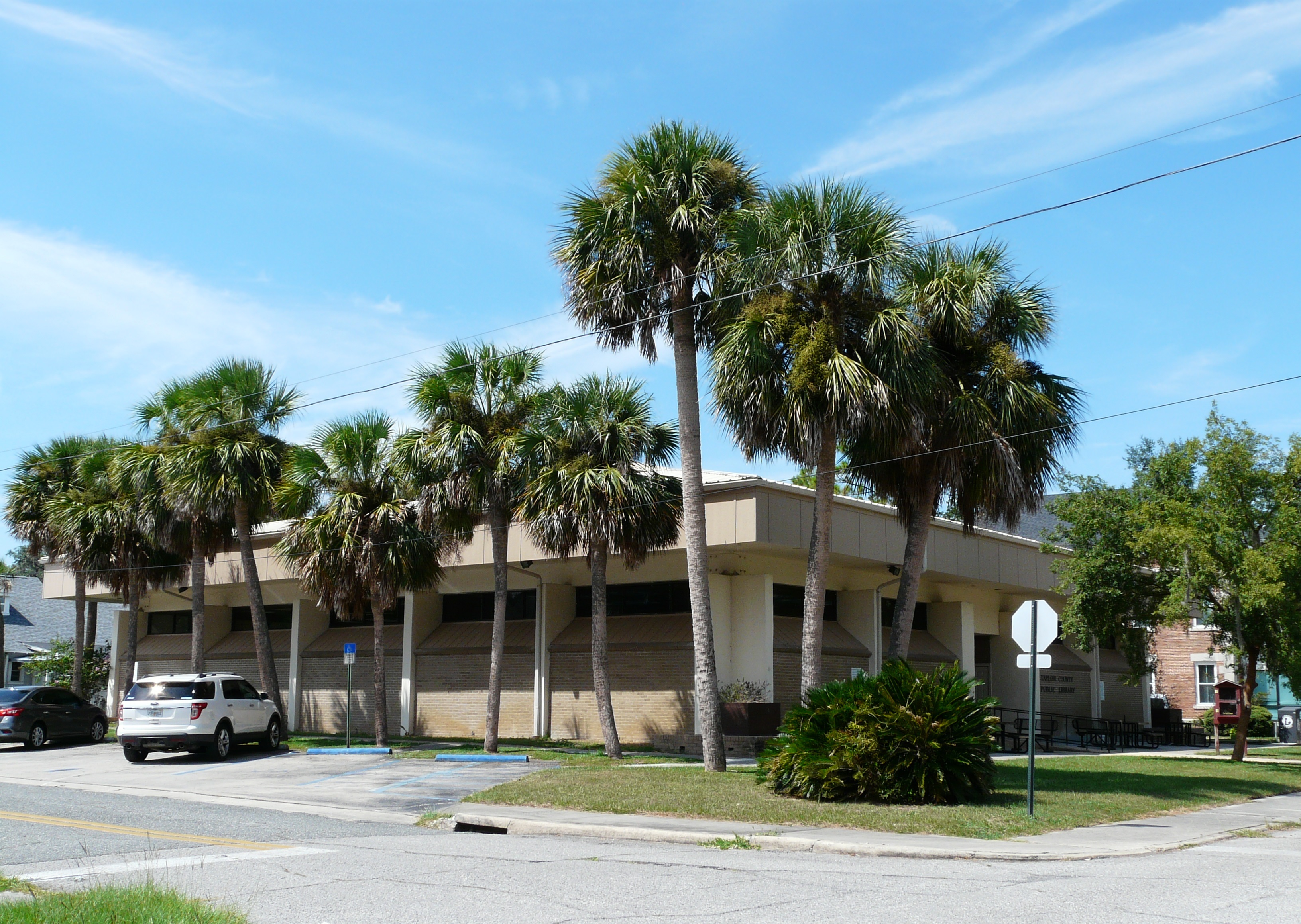 Taylor County Public Library, 403 N Washington St., Perry, Taylor County, Florida