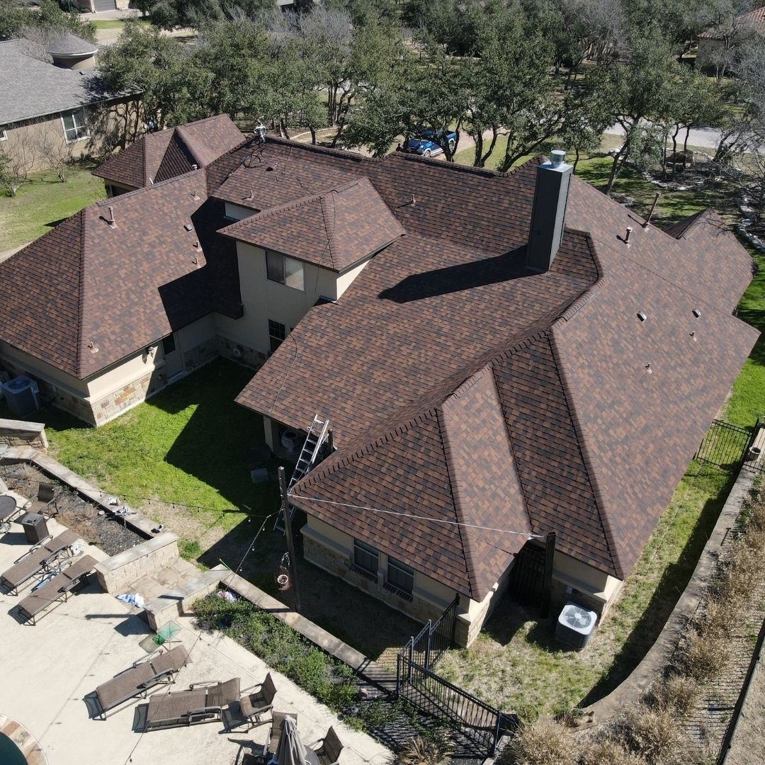 How can I schedule a professional roof inspection in Austin?
