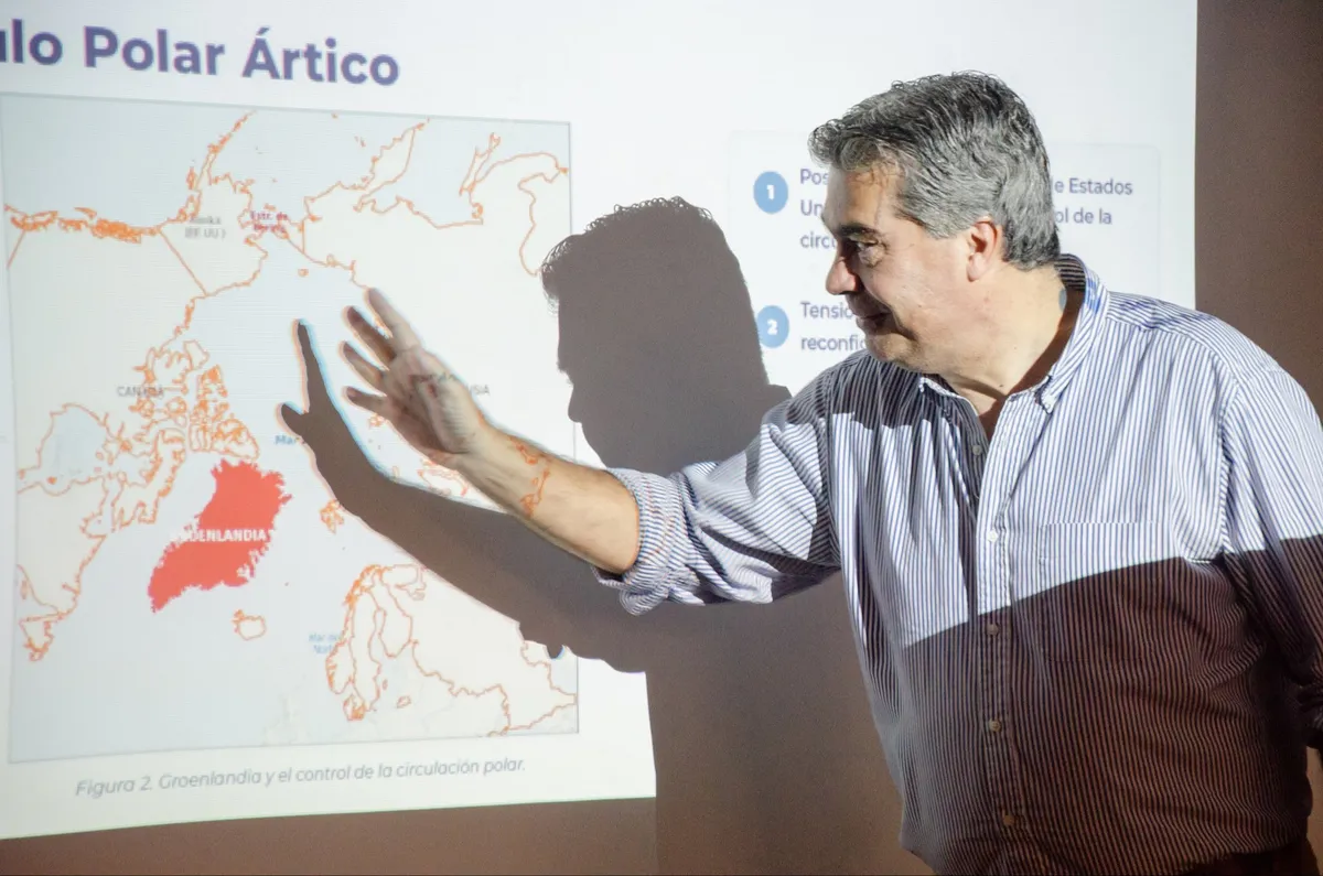 Proyecto de Capitanich busca reforzar etiquetado frontal y restituir criterio de nutrientes totales