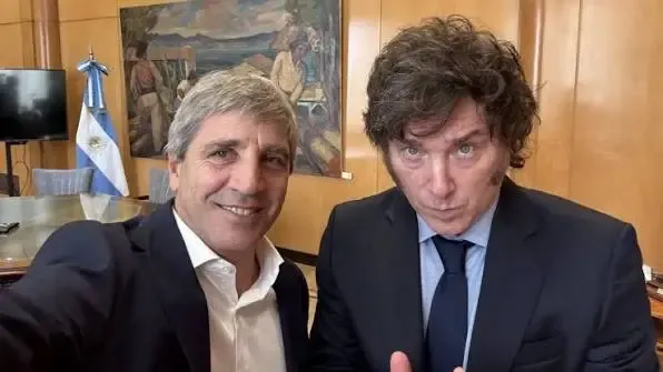 Caputo aseguró que Milei será reelecto en 2027 y defendió el plan económico