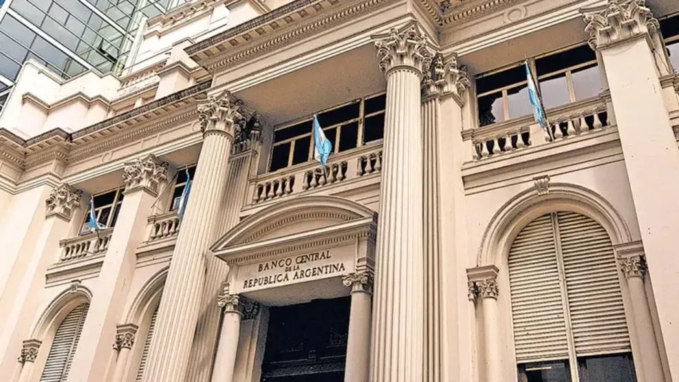 El Banco Central compró dólares y las reservas alcanzaron un nuevo máximo en la gestión de Milei