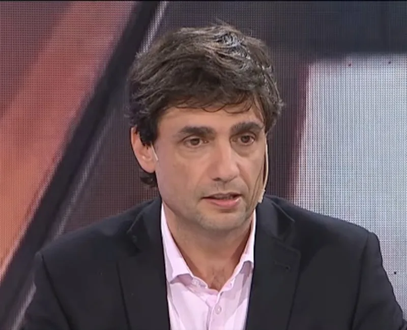 Lacunza ratificó su candidatura presidencial para 2027 y dijo que hay que cambiar la motosierra por una cementera