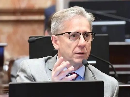 En el Senado seguirá el debate